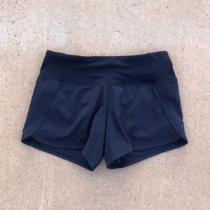 Lululemon Shorts Navy // Size 2 // 4 inch seam
